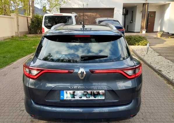 Renault Megane cena 32926 przebieg: 147000, rok produkcji 2018 z Gąbin małe 211